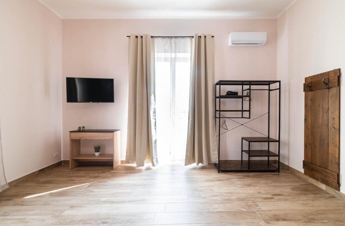 נאפולי Relais Borbonico Apartment מראה חיצוני תמונה
