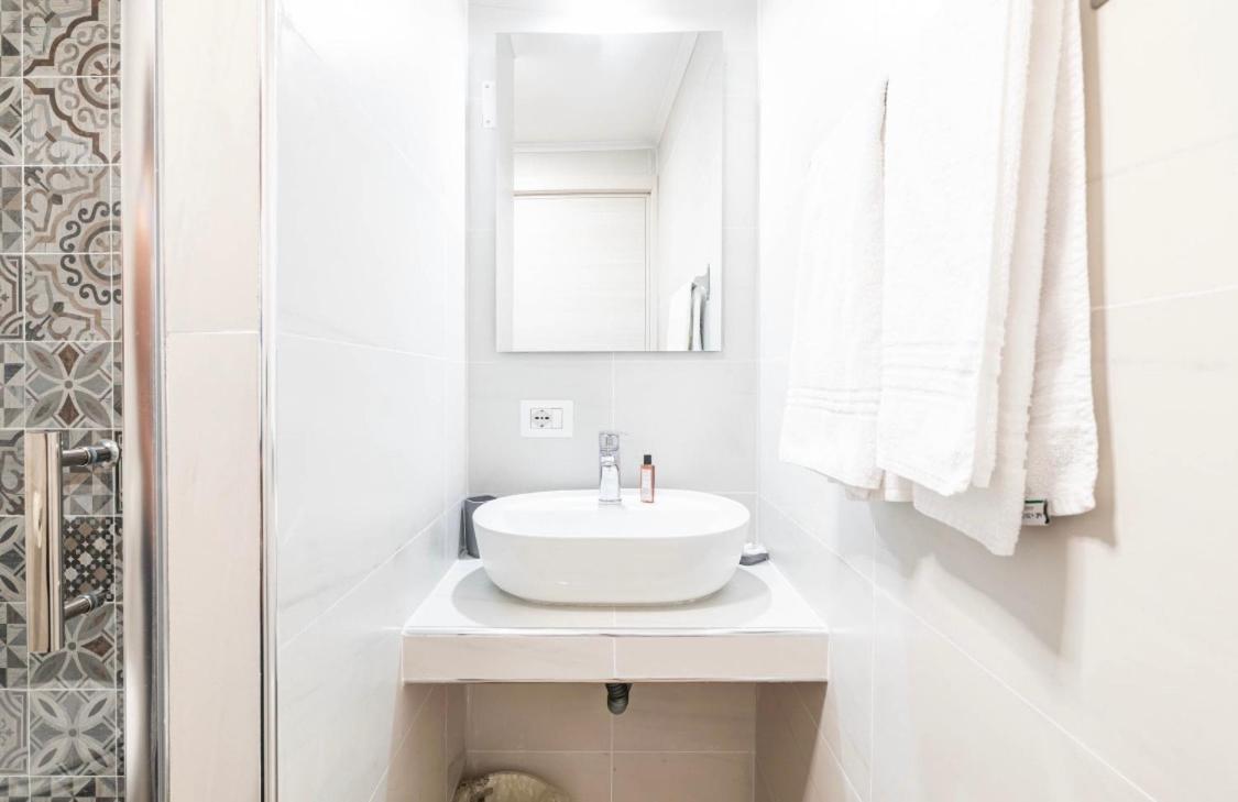 נאפולי Relais Borbonico Apartment מראה חיצוני תמונה